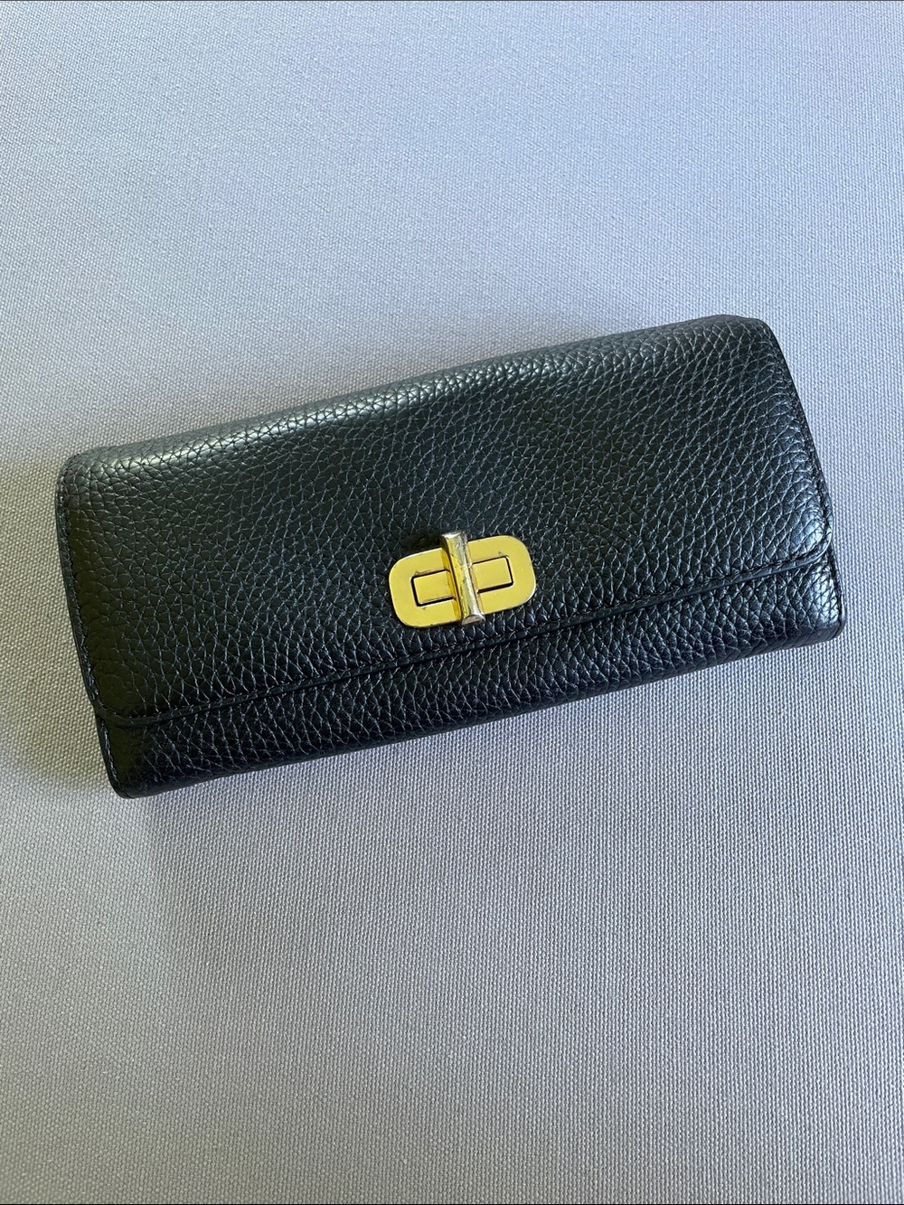 Michael Kors Sullivan Turn-lock Wallet